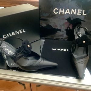 CHANEL VINTAGE Camellia Shoes